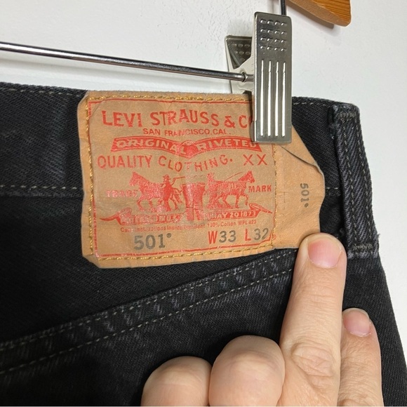 Levi’s black 501 jeans red tab size 33 x 32 - Picture 6 of 8